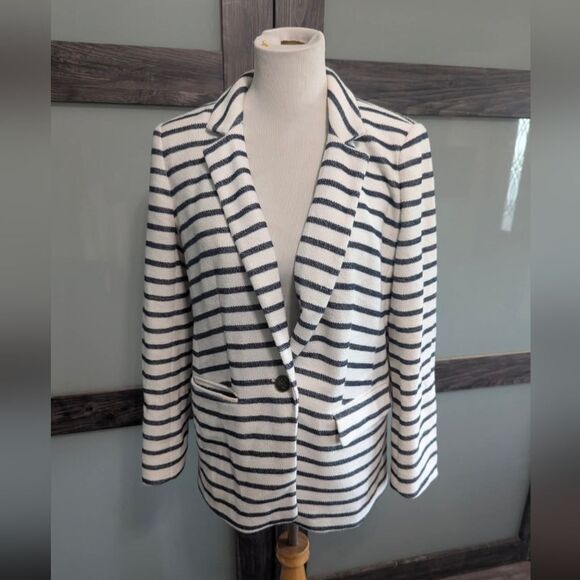 Loft striped single button Classic blazer Size 10P - Picture 2 of 6